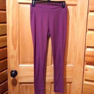 LuLaRoe leggings one size 5/$10